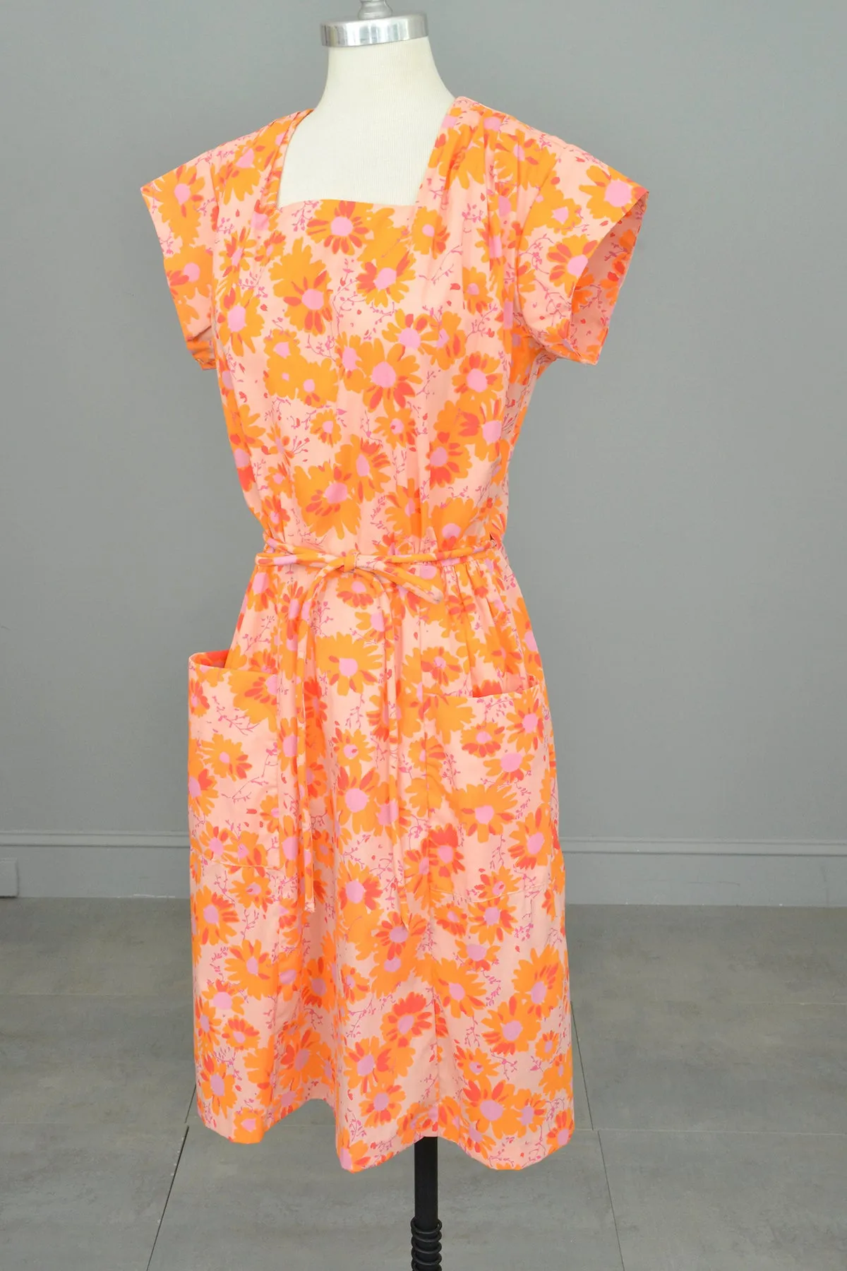 1950s 60s Pink Orange Floral Print Pockets Wrap House Dress