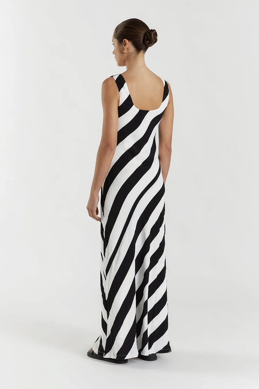 CARLIE WHITE/ BLACK SCOOP SLIP DRESS