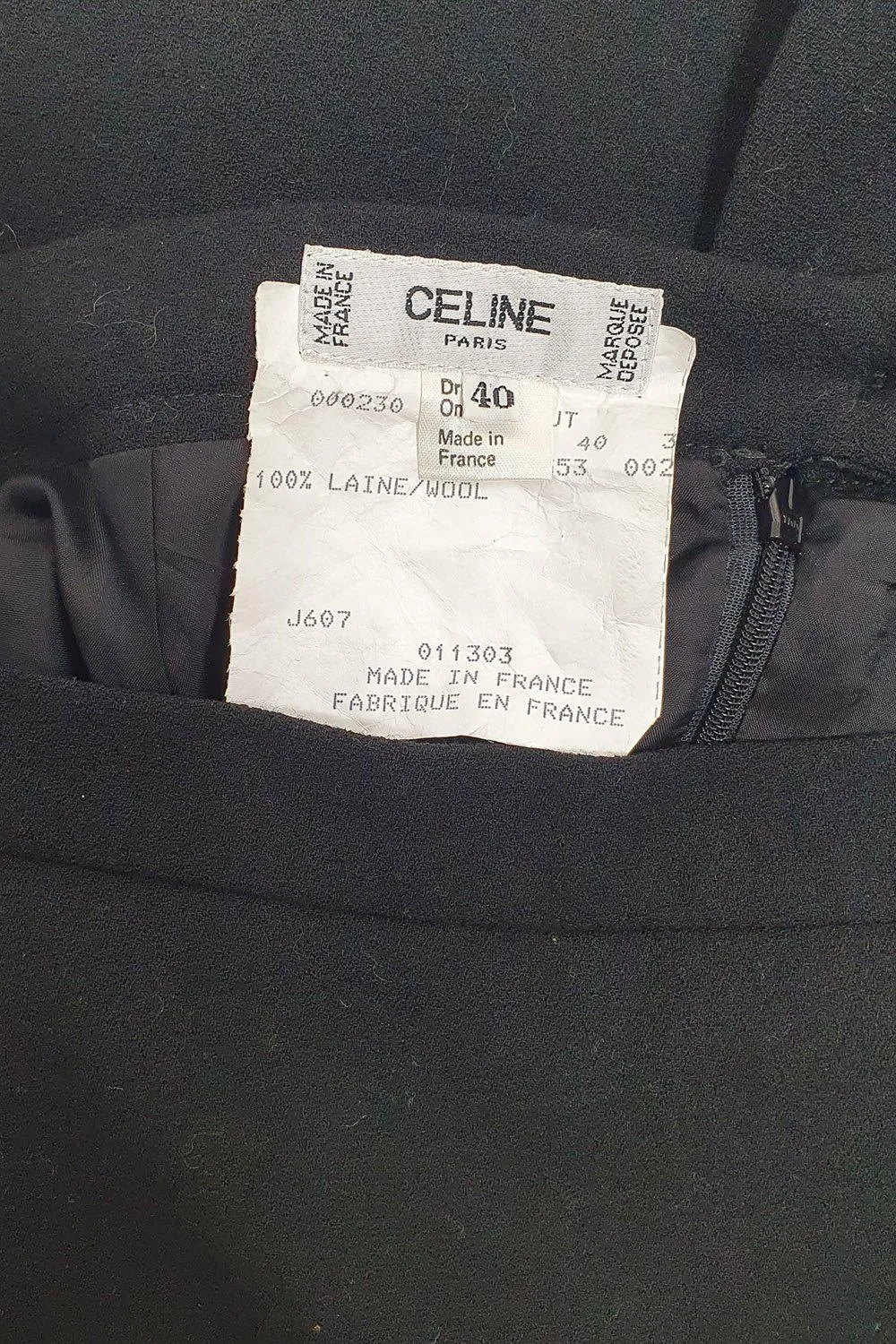 CELINE Vintage Black 100% Wool Mid Length Pencil Skirt (FR 40)