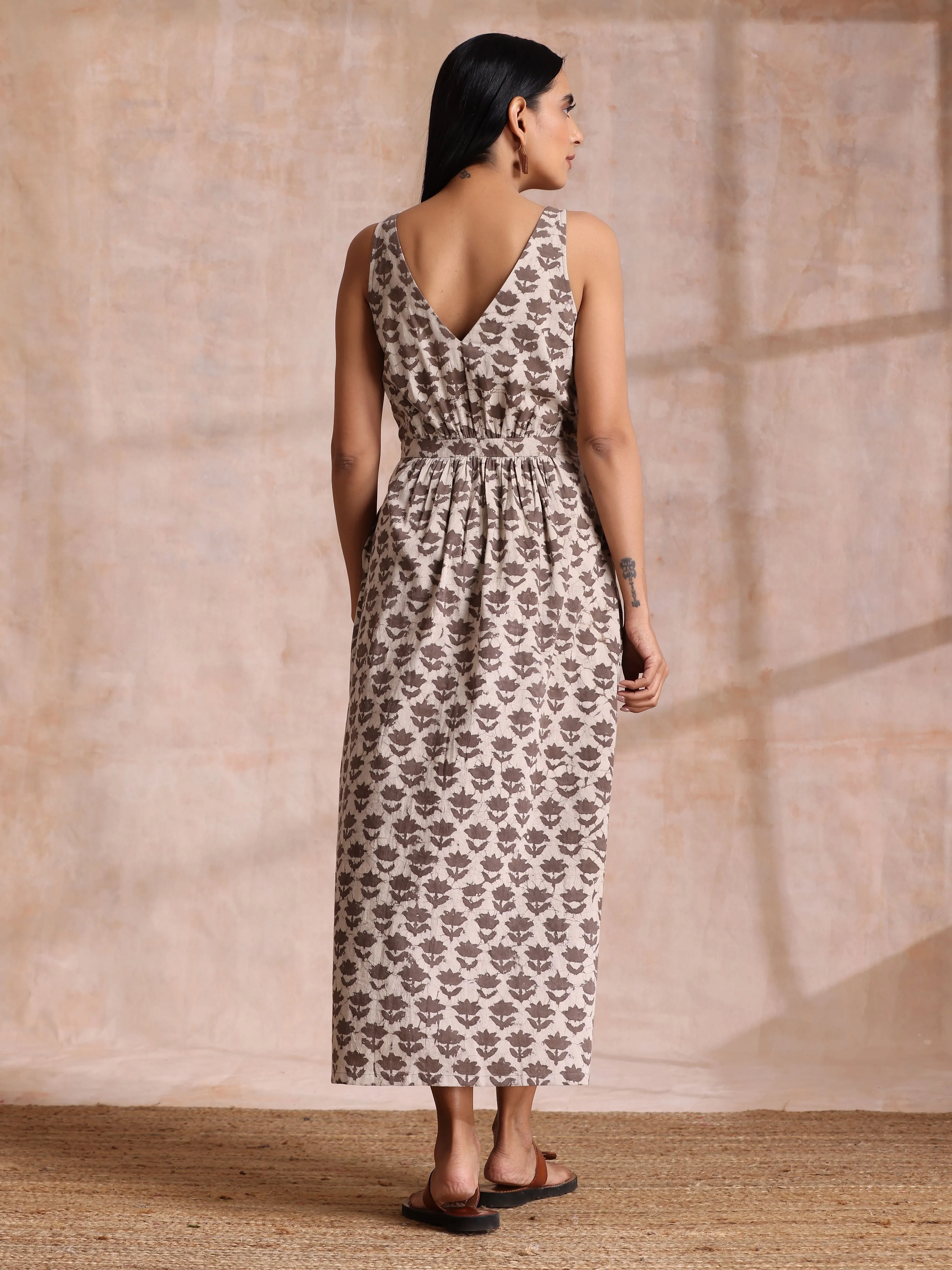 Clay Dabu Buta Print Cotton Sleeveless Wrap Dress