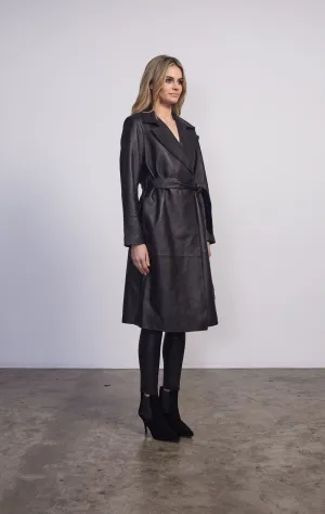 DEA the label Theodora Trench