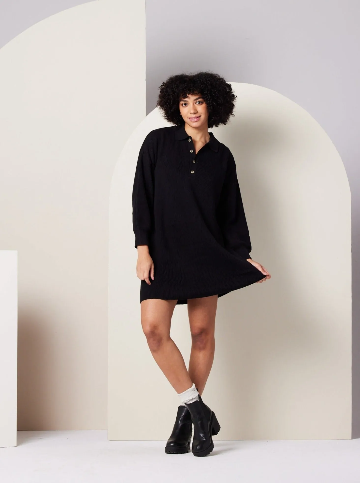 Griffin Sweater Dress - Black