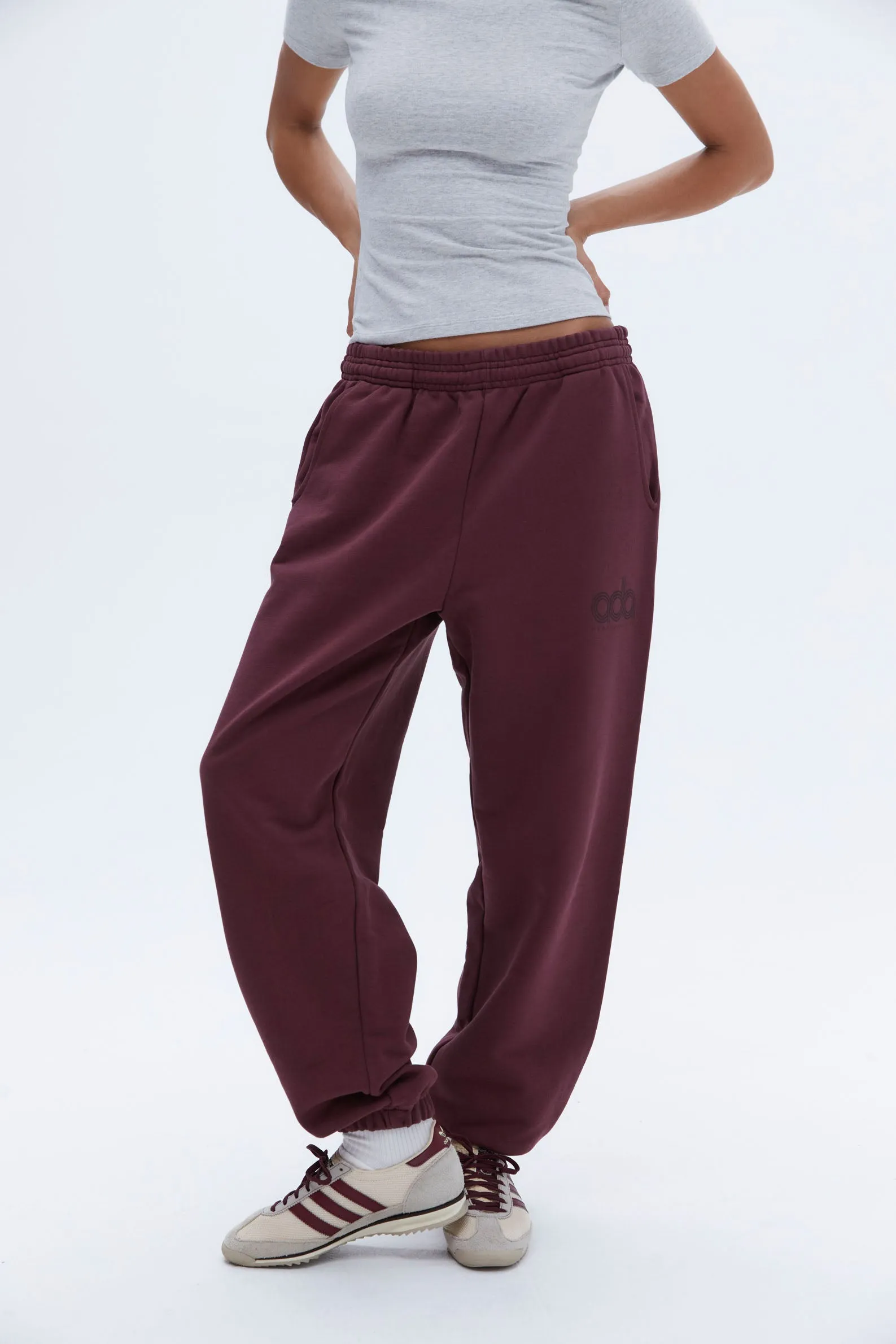 Performance Sweatpants - Burgundy