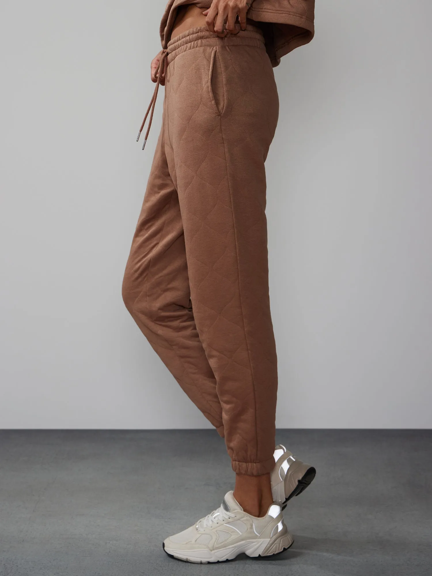 Quilted Drawstring Waist Sweatpants