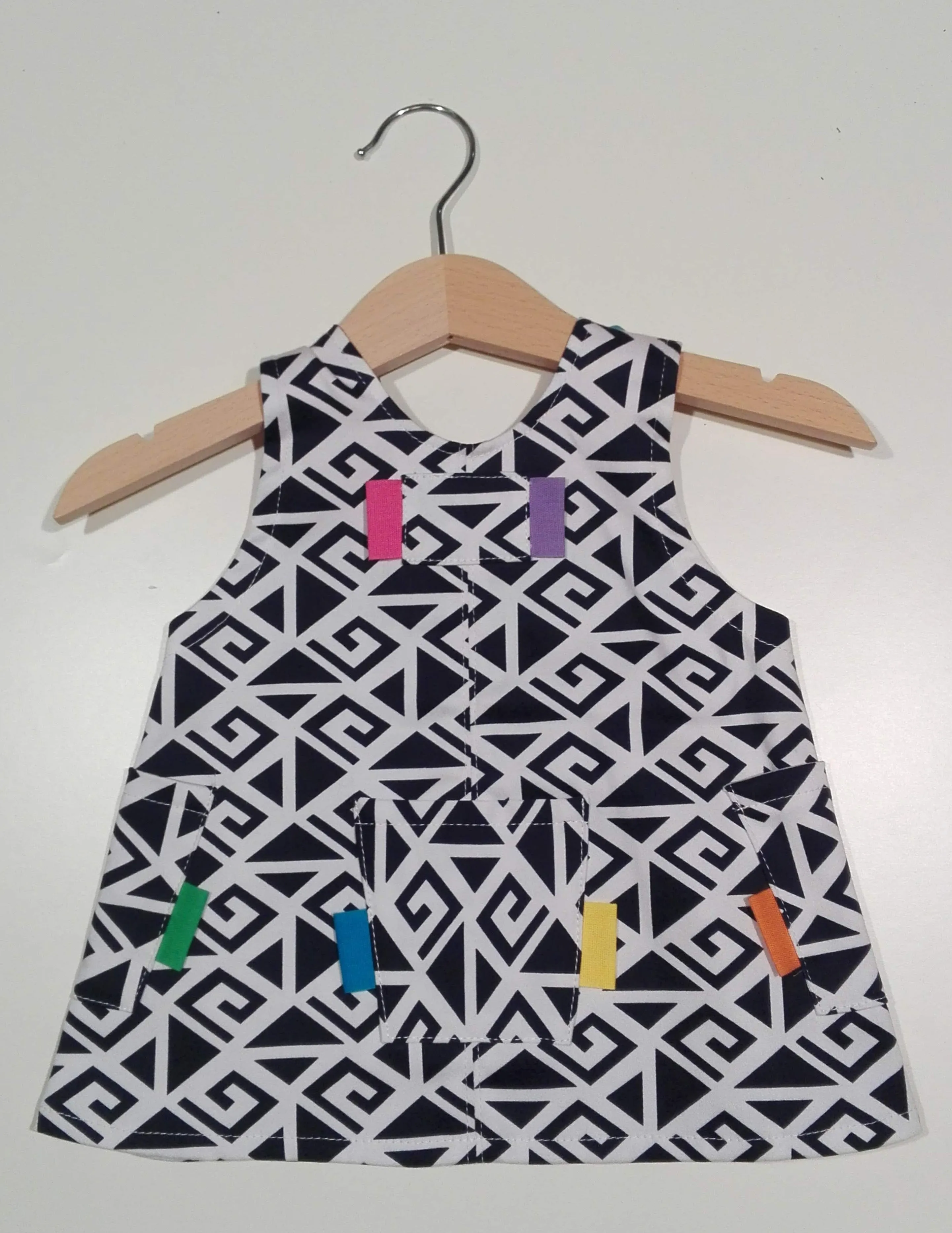 Trapeze Dress Black&White with colored spots