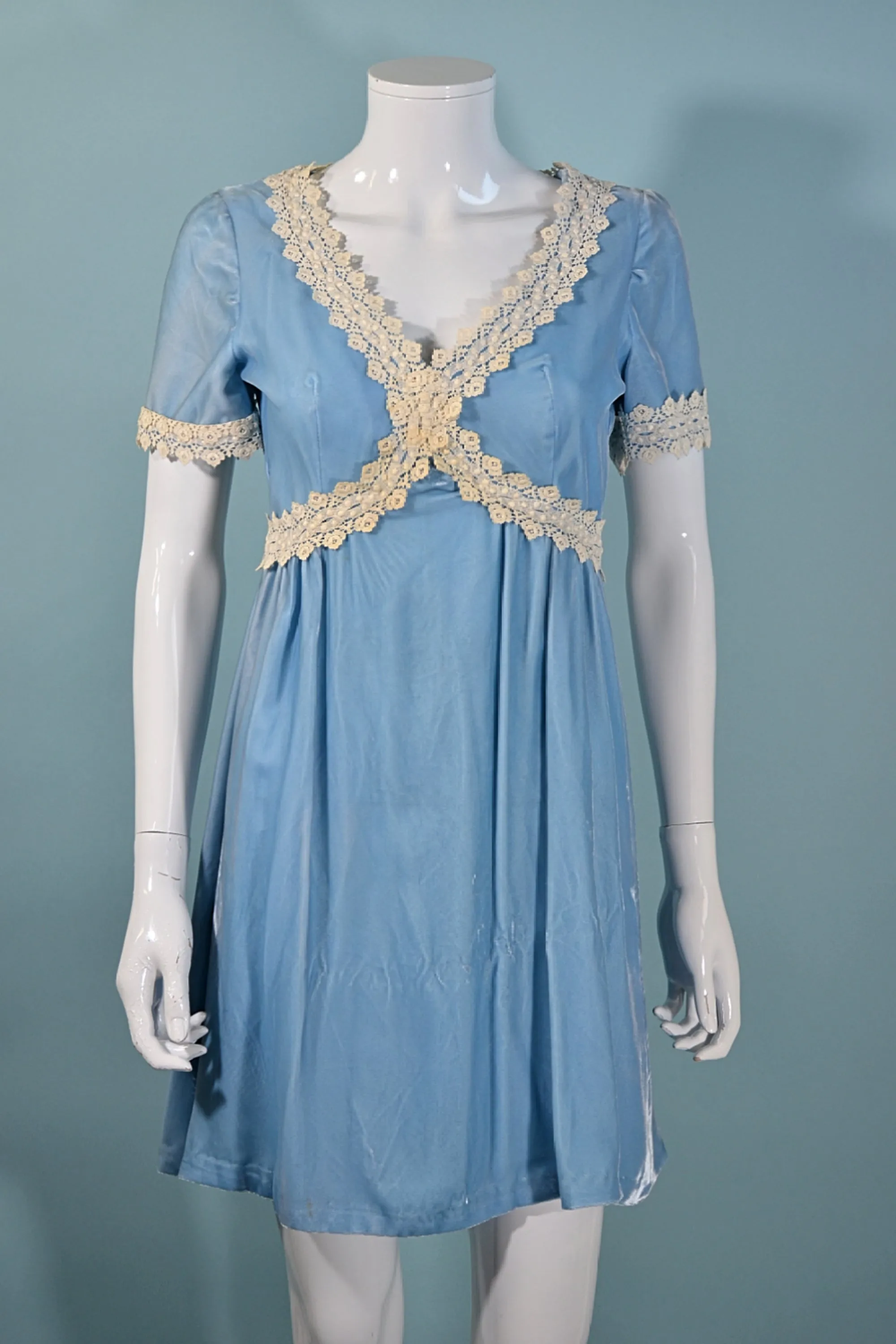 Vintage 1960s Baby Blue Velvet Lace MOD Dress S