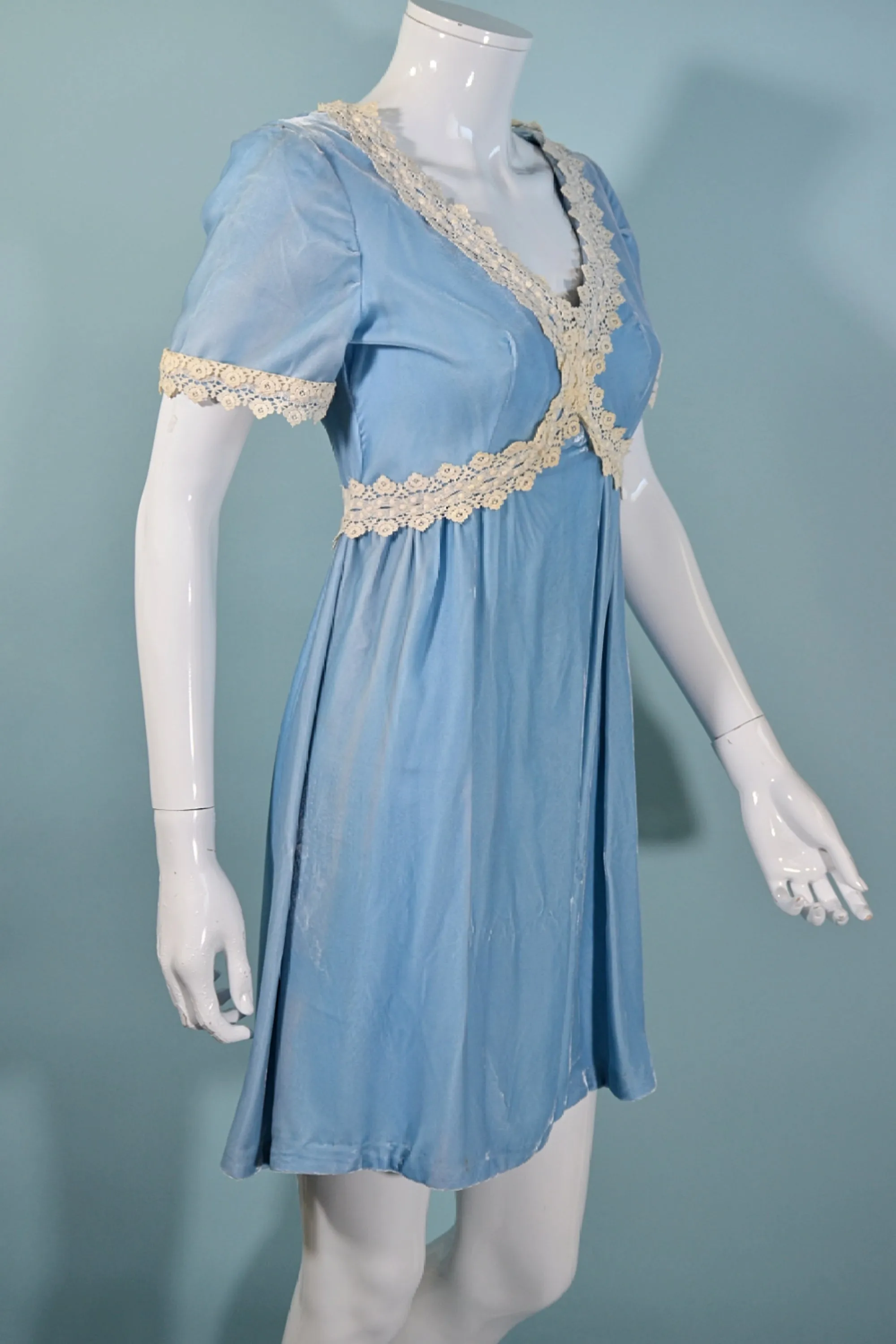 Vintage 1960s Baby Blue Velvet Lace MOD Dress S